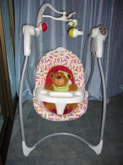 Лот: 3337508. Фото: 1. Электрокачели - столик для кормления... Ходунки, прыгунки, качели