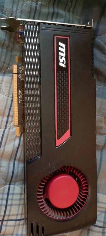 Лот: 25108840. Фото: 1. видеокарта MSI R7970. Видеокарты