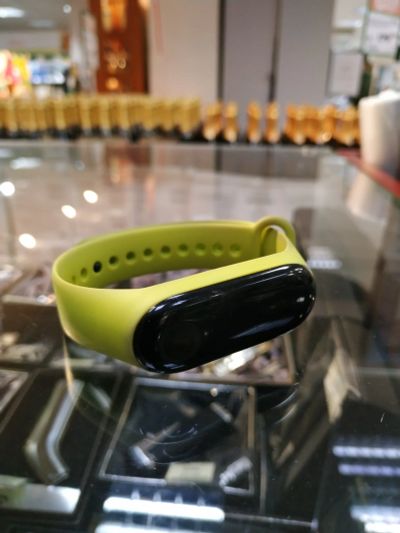 Лот: 17328247. Фото: 1. Фитнес-браслет Xiaomi Mi Band... Смарт-часы, фитнес-браслеты, аксессуары