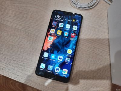 Лот: 18272224. Фото: 1. Huawei p20 pro, обмен. Смартфоны