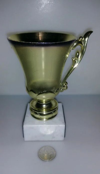 Лот: 14700540. Фото: 1. Кубок 2. Спортивная символика и атрибутика
