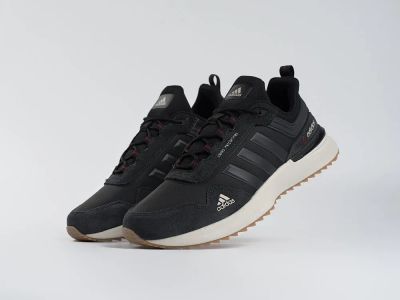 Лот: 25070540. Фото: 1. Кроссовки Adidas. Кеды, кроссовки, слипоны