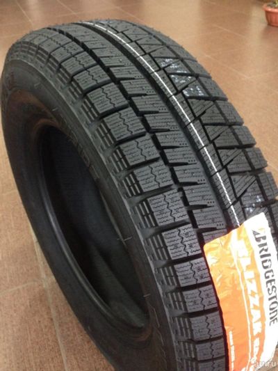 Лот: 13837961. Фото: 1. 215/60 R16 Bridgestone Blizzak... Шины