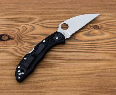 Лот: 12086831. Фото: 1. Spyderco Delica c11fpwfpbk. Ножи, топоры
