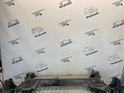 Лот: 21702364. Фото: 1. балка поперечная Nissan Terrano... Двигатель и элементы двигателя