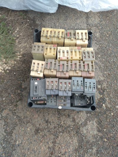 Лот: 25509883. Фото: 1. Автомат. Автоматы, пакетники, предохранители
