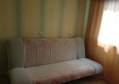 Лот: 6821587. Фото: 1. В аренду сдаётся комната на Авиаторов... Квартиры, студии