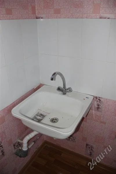Лот: 1232726. Фото: 1. Раковина и смеситель+сифон). Смесители