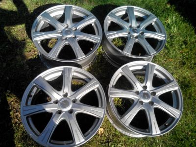 Лот: 6078909. Фото: 1. Продам комплект Yokohama Ice Guard... Шины на дисках