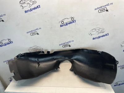 Лот: 23246518. Фото: 1. подкрылок Ford Focus CB4. Двигатель и элементы двигателя
