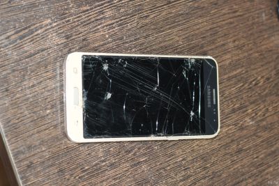 Лот: 13704683. Фото: 1. 5" Смартфон Samsung Galaxy J3... Смартфоны
