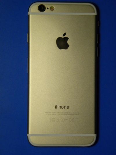 Лот: 6701211. Фото: 1. iphone 6 gold 64 GB (копия, не... Смартфоны