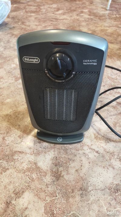 Лот: 15482969. Фото: 1. Тепловентилятор керамический DeLonghi... Обогреватели бытовые