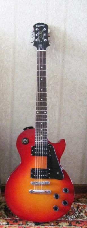Лот: 4486829. Фото: 1. Электрогитара Epiphone Les Paul... Гитары