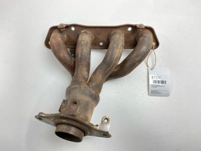 Лот: 22633943. Фото: 1. Коллектор выпускной Toyota Voxy... Двигатель и элементы двигателя