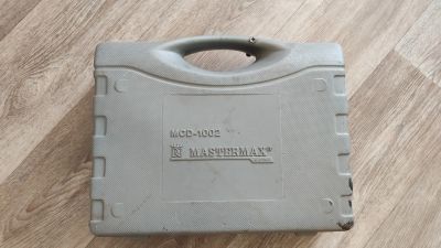Лот: 17582434. Фото: 1. Шуруповерт Mastermax MCD-1002... Электроинструмент