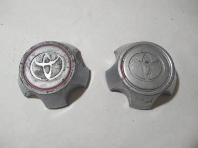 Лот: 12493163. Фото: 1. Центральный колпачёк колеса Toyota. Ходовая, подвеска, рулевое управление