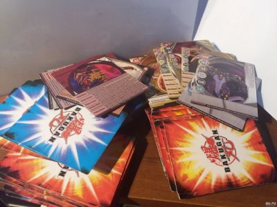 Лот: 15112048. Фото: 1. Карты Бакуган (bakugan) магнитные... Игрушки