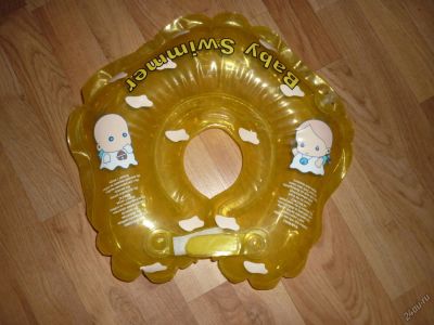Лот: 5402783. Фото: 1. Круг для купания Baby Swimmer. Ванночки, сиденья, горшки
