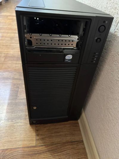 Лот: 13311027. Фото: 1. server HP 2 x cpu intel Xeon 771... Компьютеры в сборе