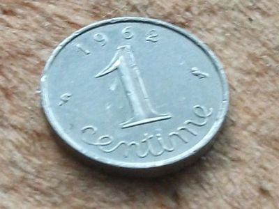 Лот: 10900327. Фото: 1. Монета 1 сантим один Франция 1962... Европа