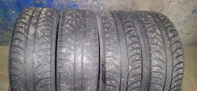 Лот: 21128185. Фото: 1. 4 шт 195-65-15 Bridgestone ice... Шины