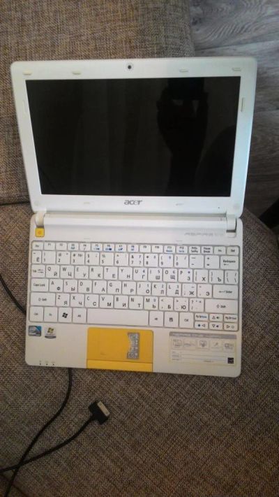 Лот: 8089487. Фото: 1. Ноутбук Acer Aspire One Happy. Ноутбуки