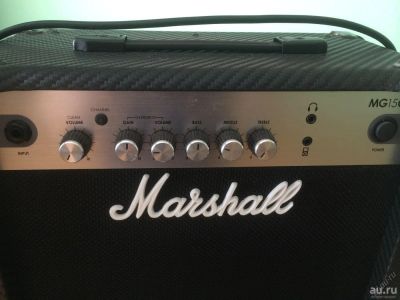 Лот: 8181035. Фото: 1. Гитарный комбоусилитель Marshall... Гитарные эффекты и комбоусилители