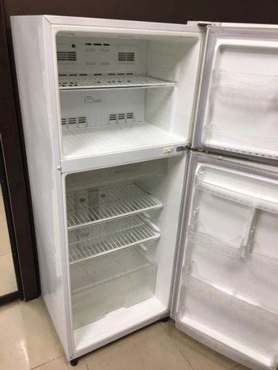 Лот: 12296495. Фото: 1. Б у импортный холодильник daewoo... Холодильники, морозильные камеры