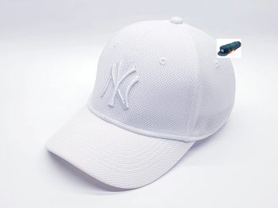 Лот: 18622780. Фото: 1. Бейсболка кепка New York Yankees... Головные уборы