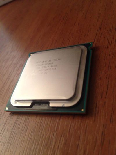 Лот: 9279599. Фото: 1. Xeon E5430, 4 ядра по 2.66 GHz... Процессоры