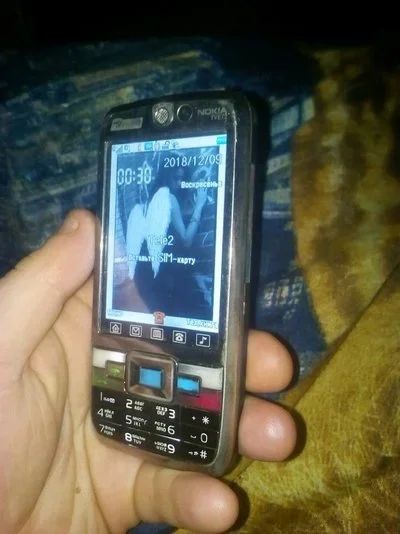 Лот: 12773791. Фото: 1. Tv e72 nokia. Кнопочные мобильные телефоны