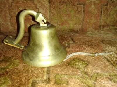 Лот: 25799805. Фото: 1. Корабельная рында 10см латунь. Сувенирные