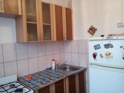 Лот: 9353855. Фото: 1. Сдам 1-комн. квартиру, Зеленая... Квартиры, студии