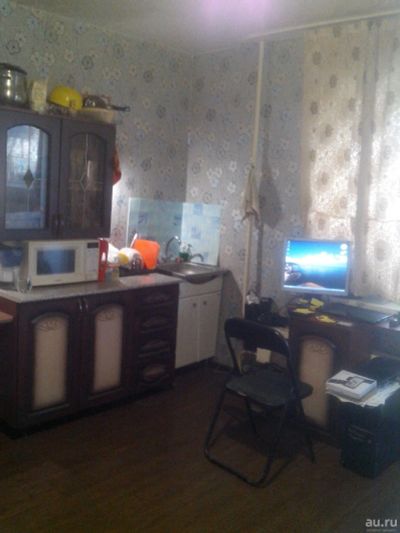 Лот: 13628085. Фото: 1. Комната 18 м² в 1-к, 1/9 эт. Собственник. Квартиры, студии