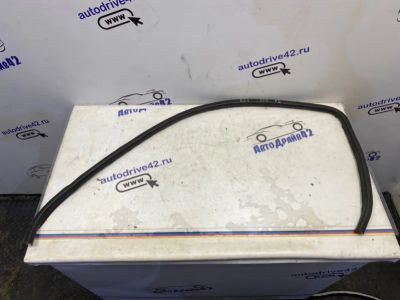 Лот: 21715538. Фото: 1. уплотнитель бокового стекла Honda... Двигатель и элементы двигателя