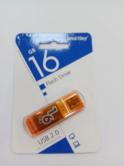 Лот: 16864768. Фото: 1. Флешка USB 2.0 16Gb SmartBuy Glossy... USB-флеш карты