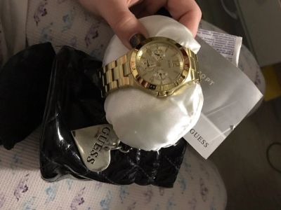 Лот: 8896946. Фото: 1. часы GUESS оригинальные. Оригинальные наручные часы