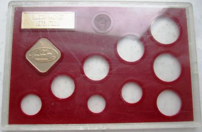 Лот: 19463668. Фото: 1. 1976 г.од ЛМД. Коробка от годового... Наборы монет