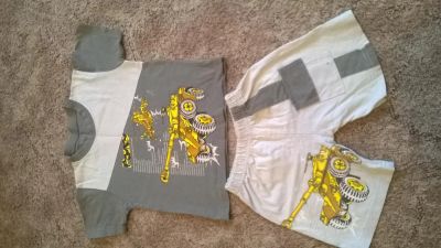 Лот: 9041105. Фото: 1. Шорты и футболка рост 104 см б... Брюки, шорты, джинсы