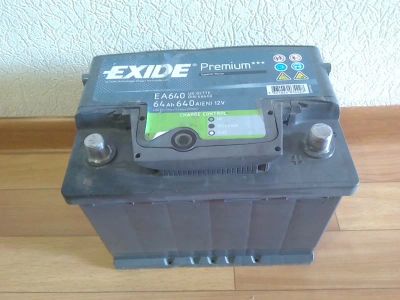 Лот: 9637269. Фото: 1. Продам рабочий аккумулятор Exide... Аккумуляторы
