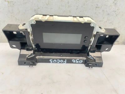 Лот: 25318879. Фото: 1. информационный дисплей Ford Focus... Двигатель и элементы двигателя