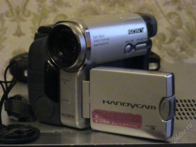 Лот: 970111. Фото: 1. Sony DCR-HC14E MiniDV. Видеокамеры