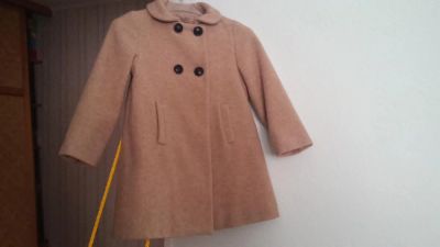 Лот: 4497495. Фото: 1. Пальто Зара на девочку. Верхняя одежда