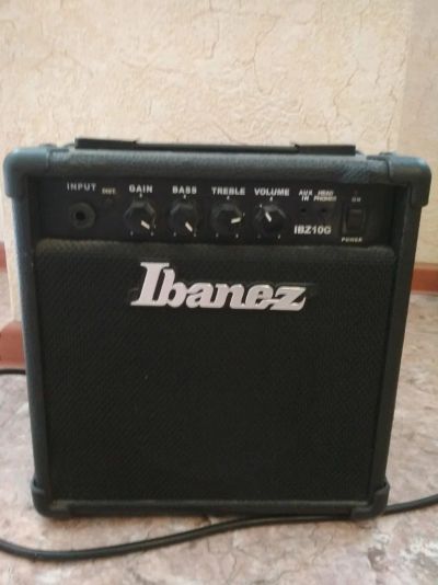 Лот: 11887364. Фото: 1. Комбик Ibanez. Гитарные эффекты и комбоусилители