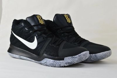 Лот: 16968768. Фото: 1. Кроссовки мужские Nike Kyrie 3... Кеды, кроссовки, слипоны