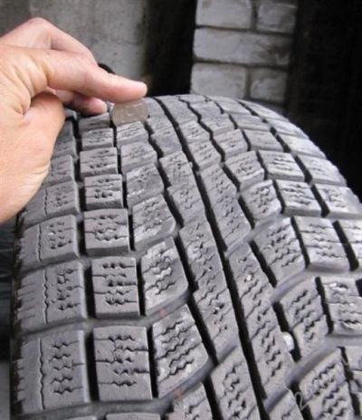 Лот: 1173215. Фото: 1. Резина зима falken 3 покрышки... Шины