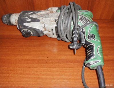 Лот: 9054147. Фото: 1. Продам перфоратор Hitachi DH24PC3... Электроинструмент