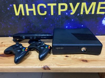 Лот: 25022582. Фото: 1. Xbox 360 + 2 джостика. Игры для консолей