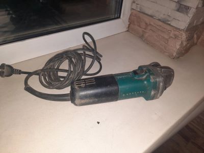 Лот: 24643718. Фото: 1. Болгарка Makita 9555HN МВП (г3296к... Электроинструмент